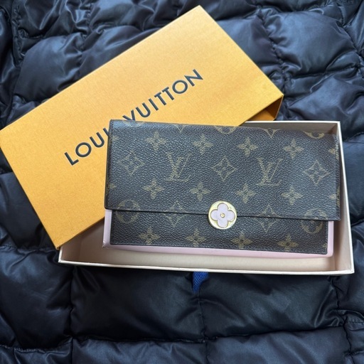 ルイヴィトン　ポルトフォイユ・フロール　モノグラム 長財布　ローズバレリーヌ ピンク⑵