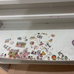 キッズ用ローデスクの画像