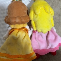 ピーチ姫、デイジー　ぬいぐるみの画像