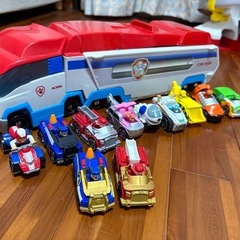 パウパトロール　おもちゃ　フルセット
の画像