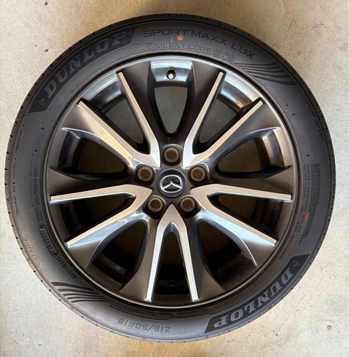 215/50R18 MAZDA CX-3純正アルミホイルとDUNLOPタイヤ