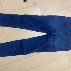 【人気商品】GUスキニーデニムの画像