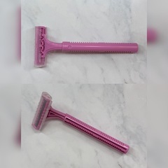 〈 顔・ボディ用 〉スムーザー付きカミソリ4個セット♪の画像