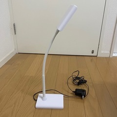 3/28.29にお渡しできる方のみ　デスクランプの画像