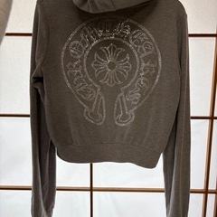 グレーパーカーの画像