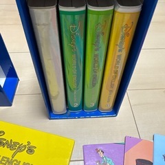 Disney's World of English 教材セット　ビデオの画像