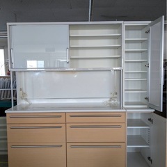 ✨激安価格✨持帰2万 食器棚 大サイズ  キッチン収納 棚付き 
の画像