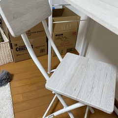 ニトリ  デスクとチェアの画像