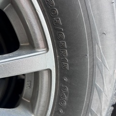 スタッドレス タイヤホイールセット 4本の画像