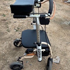 歩行器 歩行補助車の画像