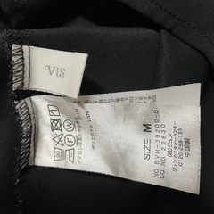 Ｖis黒ブラウスMサイズの画像