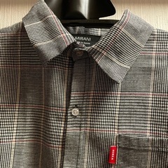 韓国チェックシャツの画像