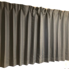 ニトリ　カーテンセット　腰窓4掃き出し1ヶ所の画像