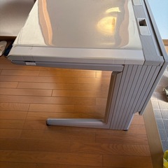 ワークデスクの画像