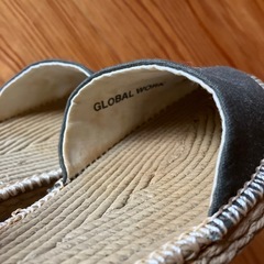 🔴GLOBAL WORKの靴　の画像