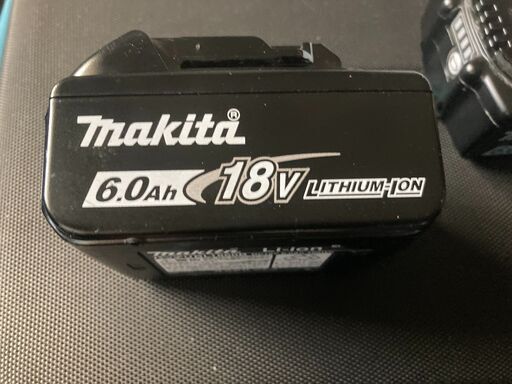 商談中でございます。マキタ純正18V バッテリー　未使用に近い　no2