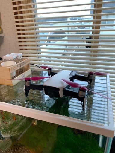 DJI  マビックエアー　4K撮影高性能ドローン！