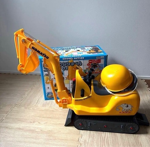 コマツ 乗用マイクロショベル PC 01 ショベルカー ケンケンキッキ (aki