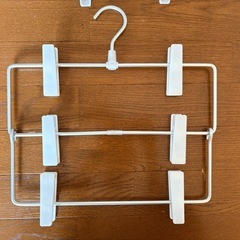 無印良品 パンツハンガー 3本セット アルミハンガー MUJIの画像