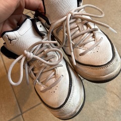 NIKEエアジョーダンスニーカーの画像