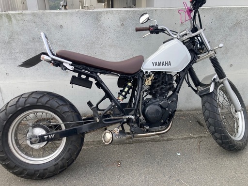 バイク tw200