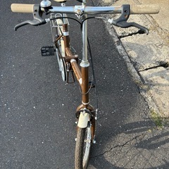 16インチ折りたたみ自転車の画像