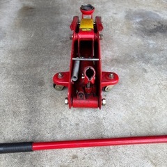 ガレージジャッキの画像