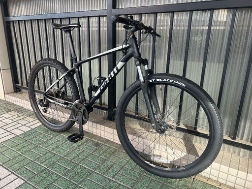 ?マウンテンバイク GIANT ATX 参考価格 : 69,300円