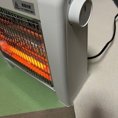 新品　電気ストーブ　の画像