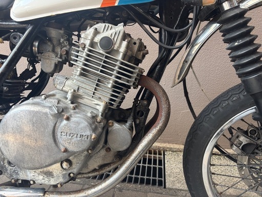 スズキ　ボルティー250
