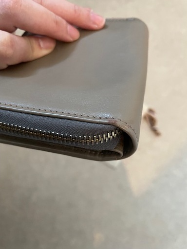 イルビゾンテ　二つ折り財布