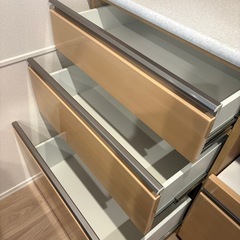 【ニトリ】ニトリ キッチンボード（アルミナ2）の画像