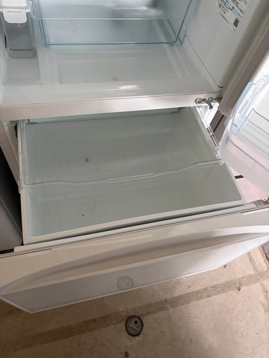 2019年TOSHIBA 冷蔵庫363L3ドア