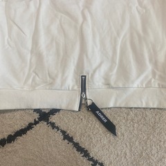 新品同様　ADRER メンズM の画像
