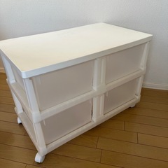 衣装ケースの画像