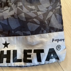 アスレタ　アディダスの画像