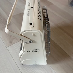 LYVYUAN ガスファンヒーター クリーム色の画像