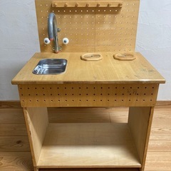 子供用おままごとキッチンの画像