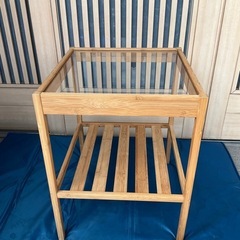 ■配達可■IKEA NESNA ベッドサイドテーブル サイドテーブル イケア ネスナ 竹材の画像