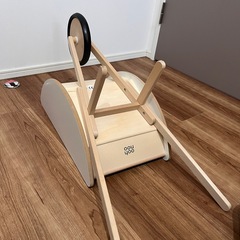 木製 キッズ用 手押し車の画像