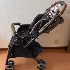 ベビーカー アップリカラクーナビッテの画像