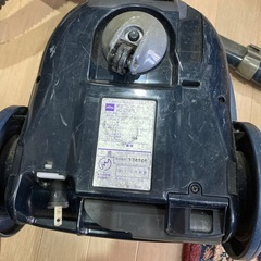 古いけど現役　東芝の掃除機 V C-D3Pの画像