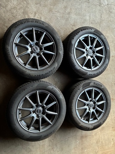 夏タイヤ 205/60R16 92V PIRELLI パワジー アルミホイール　4本セット