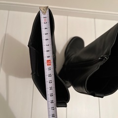 Mサイズロングブーツ　黒の画像