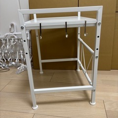 【取引完了】レンジ上ラック キッチンラック 伸縮 幅40〜65cmの画像