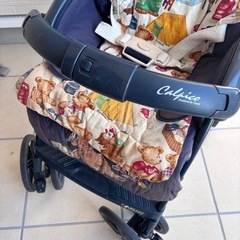 Combi コンビ　ベビーカー　両体面式　自立可能の画像