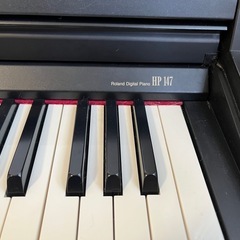 ローランド中古電子ピアノ　88鍵盤　椅子付きの画像