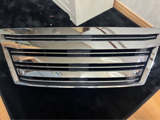 中古 日産セレナ グリル