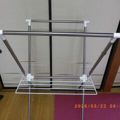 室内物干しスタンドの画像