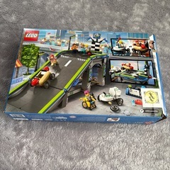 LEGO レゴ 60460 シティ 限界突破だ！レースカー ジャンプコースの画像